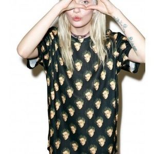 O-mighty Leonardo DiCaprio oversized T-shirt
